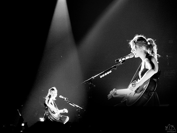 Taylor Swift — March 7 - Rotterdam, Holland — photo 286