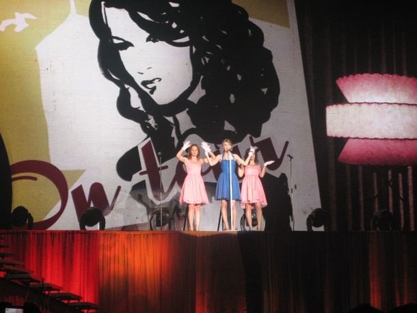 Taylor Swift — March 7 - Rotterdam, Holland — photo 297