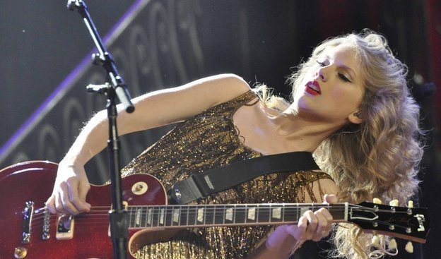 Taylor Swift — November 16 - Charlotte, North Carolina — photo 16