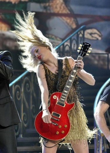 Taylor Swift — November 16 - Charlotte, North Carolina — photo 19