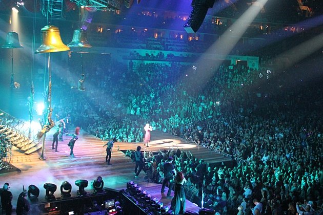 Taylor Swift — November 16 - Charlotte, North Carolina — photo 27