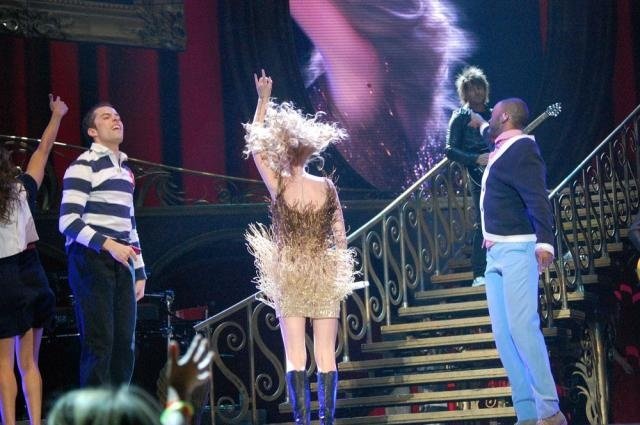 Taylor Swift — November 17 - Raleigh, North Carolina — photo 86