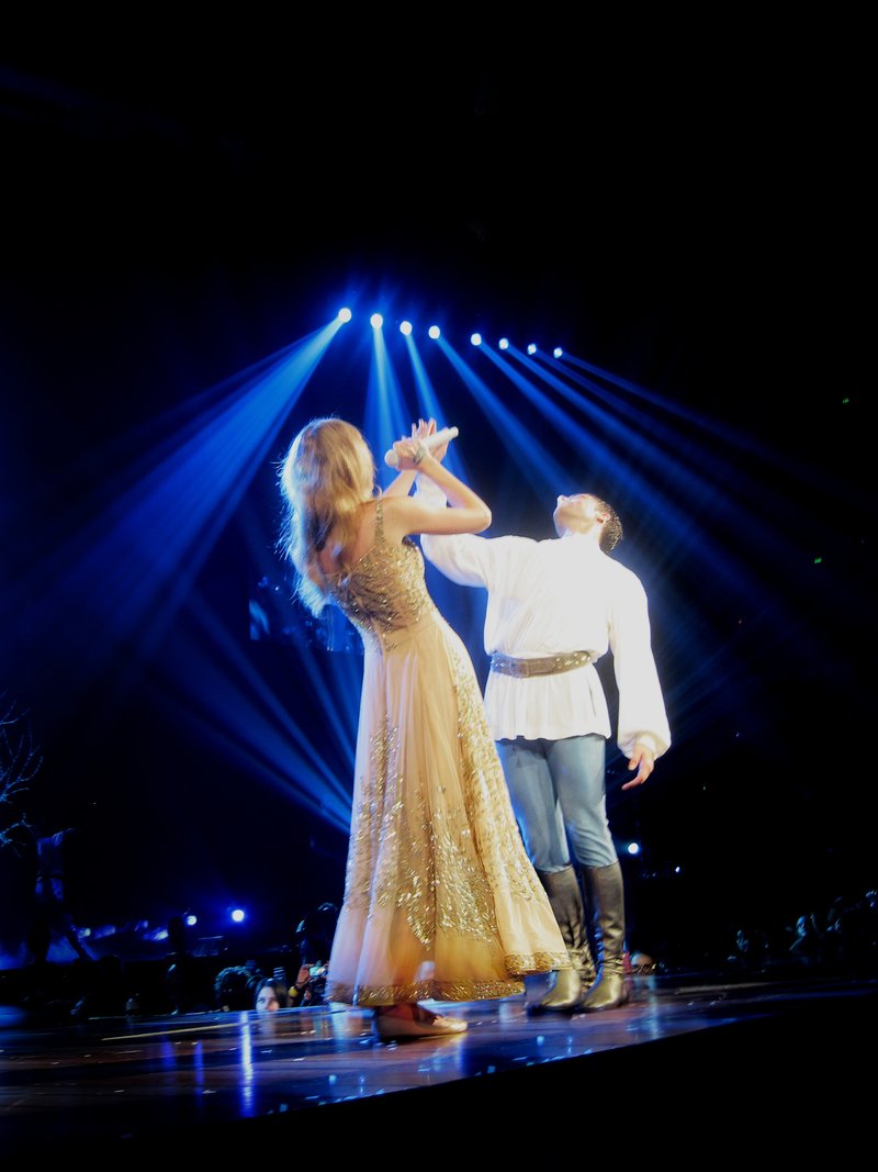 Taylor Swift — March 10 - Sydney, Australia — photo 23