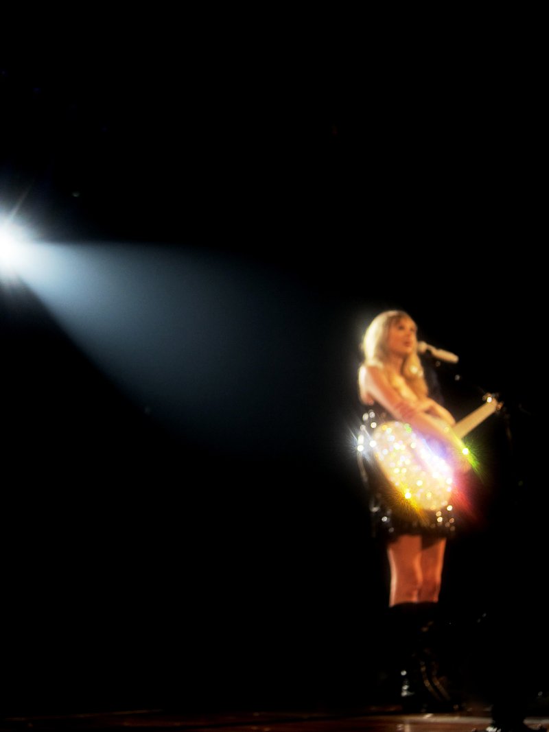 Taylor Swift — March 10 - Sydney, Australia — photo 29