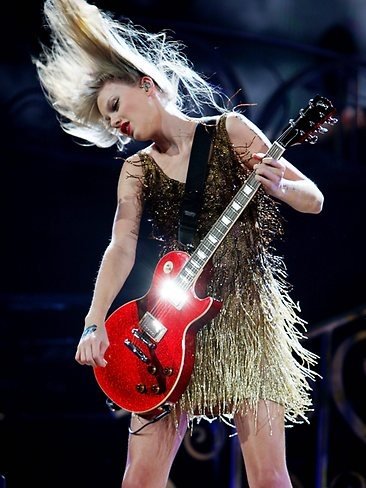 Taylor Swift — March 12 - Melbourne, Australia — photo 57