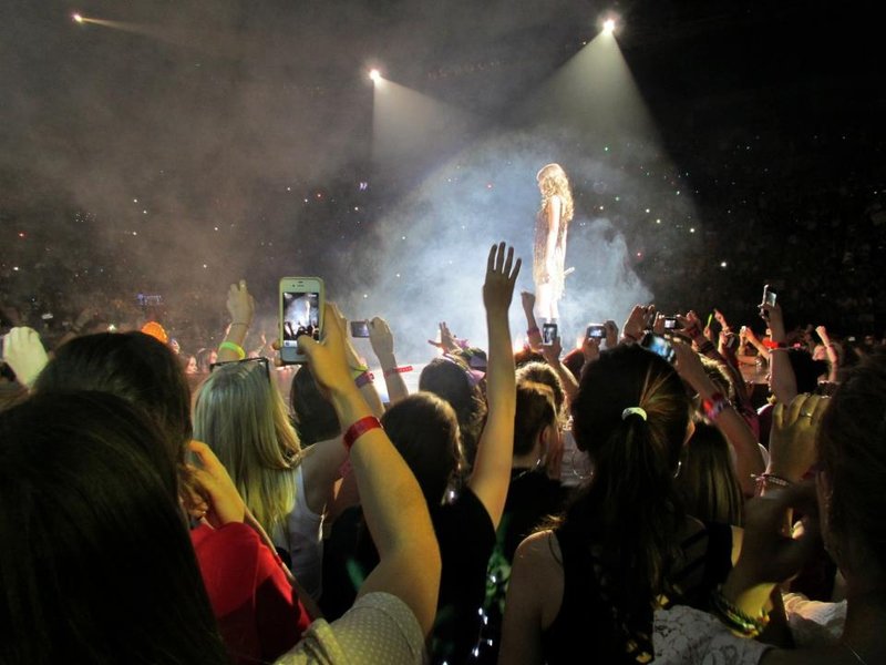 Taylor Swift — March 14 - Melbourne, Australia — photo 8