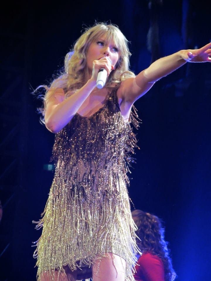 Taylor Swift — March 14 - Melbourne, Australia — photo 23
