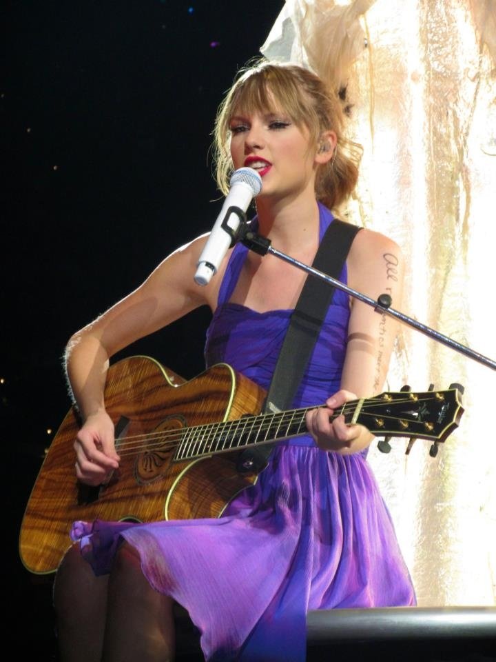 Taylor Swift — March 14 - Melbourne, Australia — photo 43