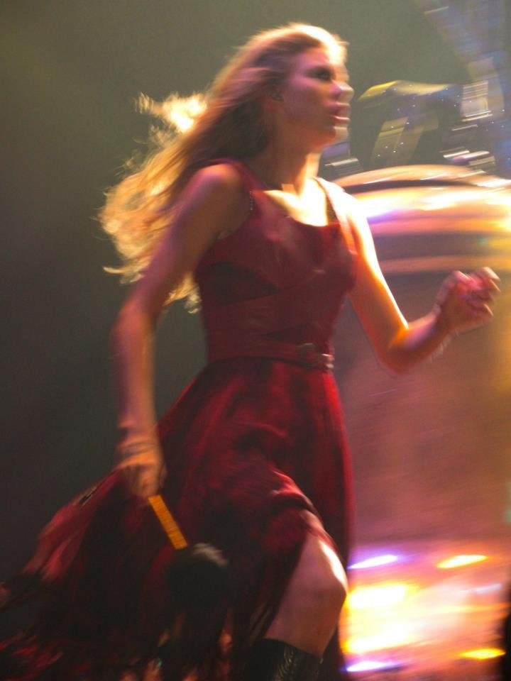 Taylor Swift — March 14 - Melbourne, Australia — photo 60
