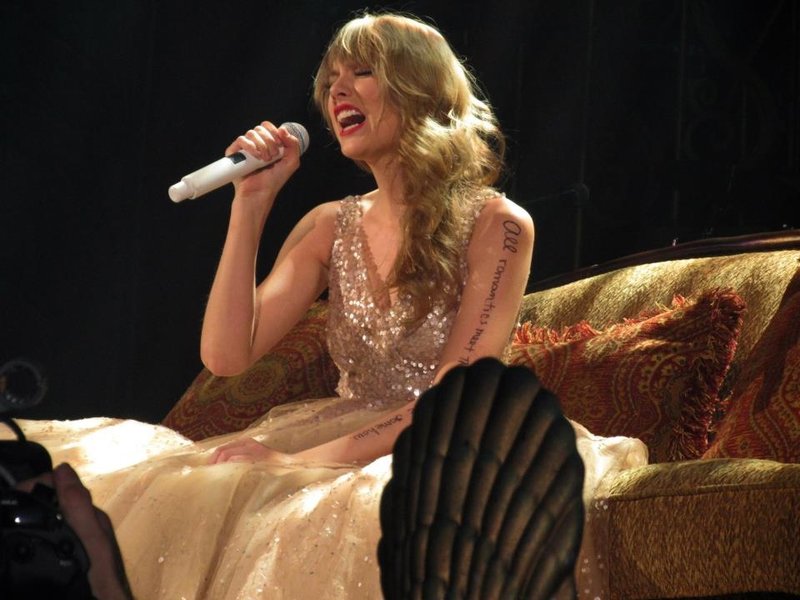 Taylor Swift — March 14 - Melbourne, Australia — photo 64
