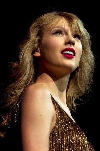 Taylor Swift — March 16 - Auckland, New Zealand — photo 31