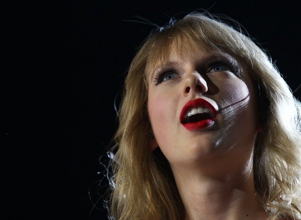Taylor Swift — March 2 - Perth, Australia — photo 4