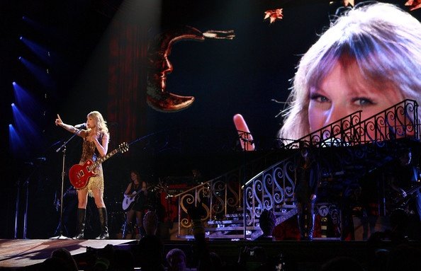 Taylor Swift — March 2 - Perth, Australia — photo 6