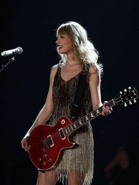 Taylor Swift — March 2 - Perth, Australia — photo 18