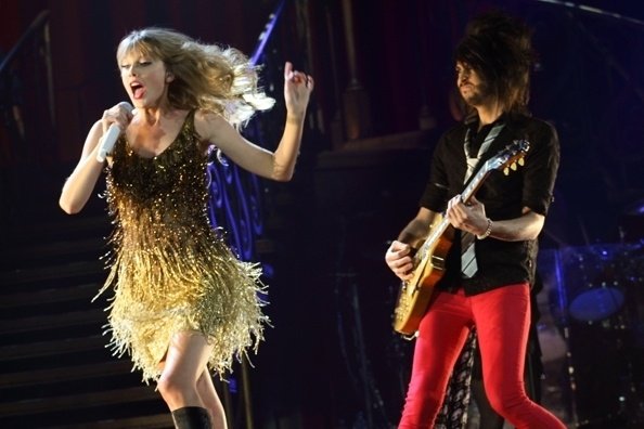 Taylor Swift — March 4 - Adelaide, Australia — photo 27