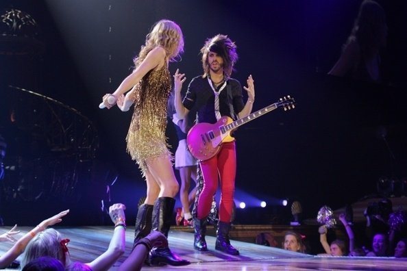 Taylor Swift — March 4 - Adelaide, Australia — photo 62