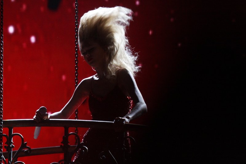 Taylor Swift — March 9 - Sydney, Australia — photo 51