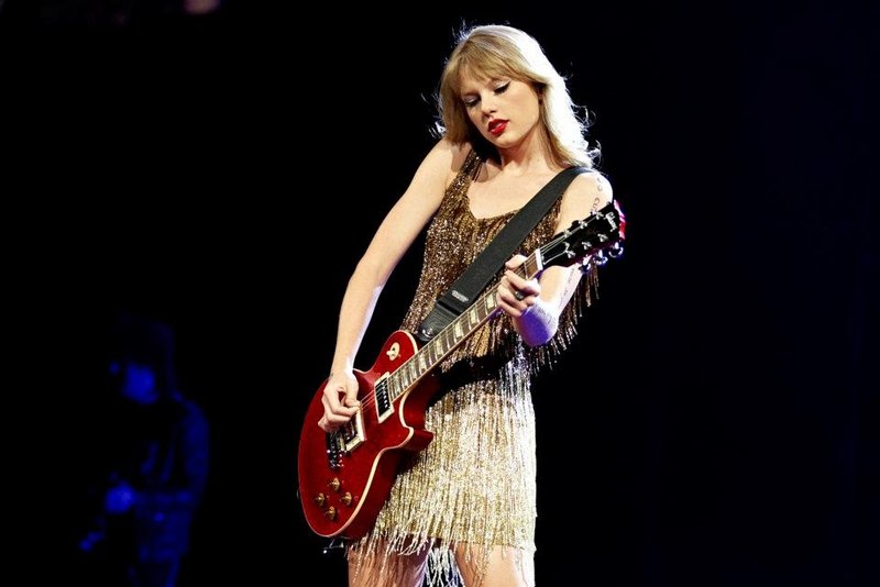 Taylor Swift — March 9 - Sydney, Australia — photo 81