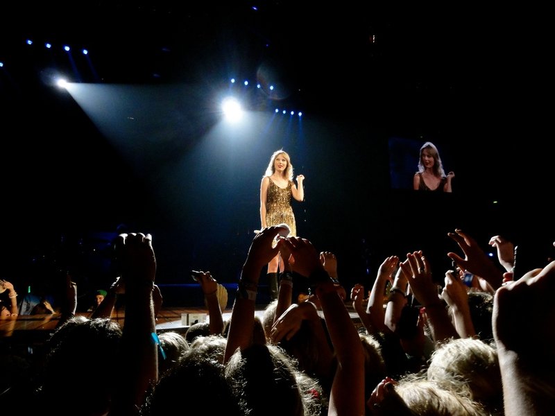 Taylor Swift — March 9 - Sydney, Australia — photo 115