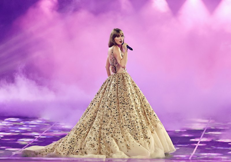 Taylor Swift — April 21 - Houston, Texas — photo 7