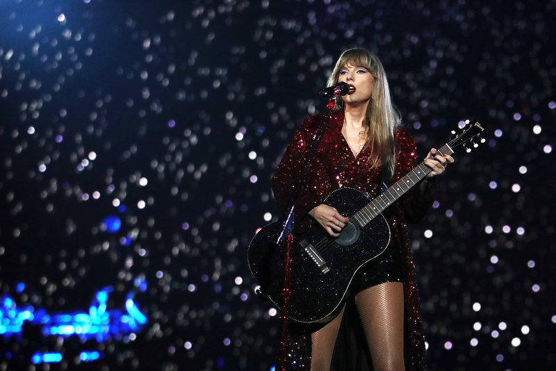 Taylor Swift — April 21 - Houston, Texas — photo 20