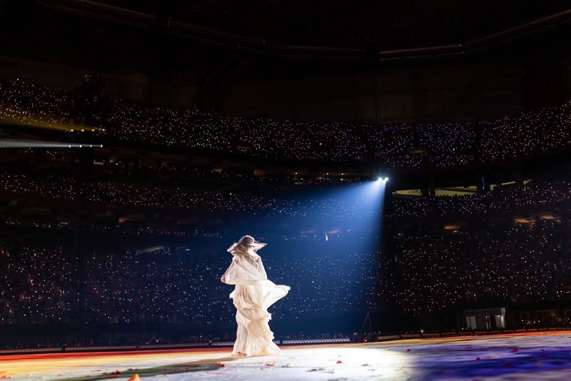 Taylor Swift — April 28 - Atlanta, Georgia — photo 22