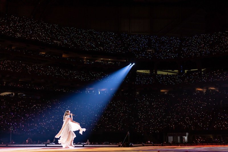Taylor Swift — April 28 - Atlanta, Georgia — photo 50