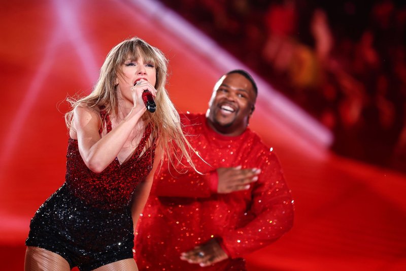 Taylor Swift — August 24 - Mexico City, Mexico — photo 49