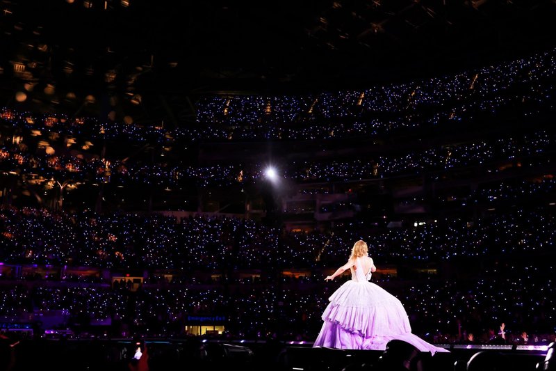 Taylor Swift — August 3 - Los Angeles, California — photo 49