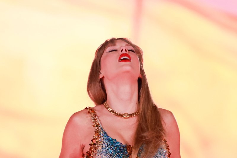 Taylor Swift — August 7 - Los Angeles, California — photo 113