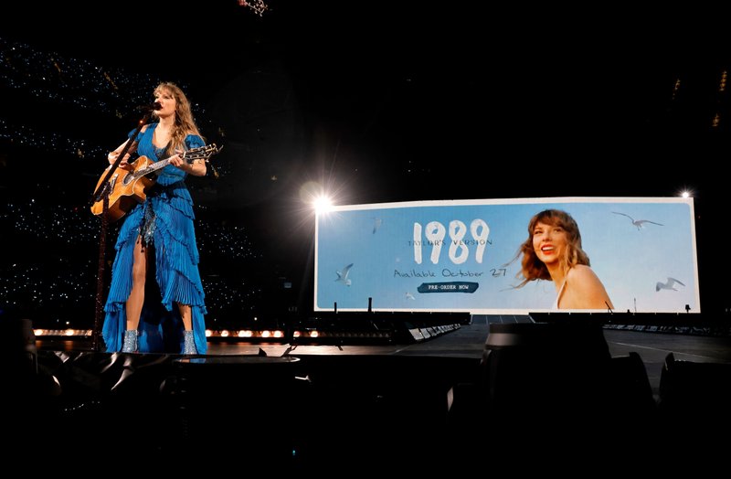 Taylor Swift — August 9 - Los Angeles, California — photo 40