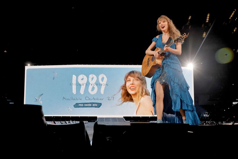 Taylor Swift — August 9 - Los Angeles, California — photo 45
