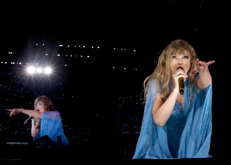 Taylor Swift — August 9 - Los Angeles, California — photo 55