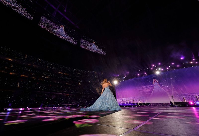 Taylor Swift — August 9 - Los Angeles, California — photo 63