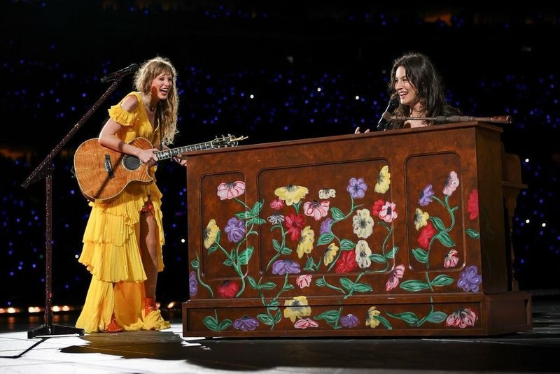 Taylor Swift — July 1 - Cincinnati, Ohio — photo 3