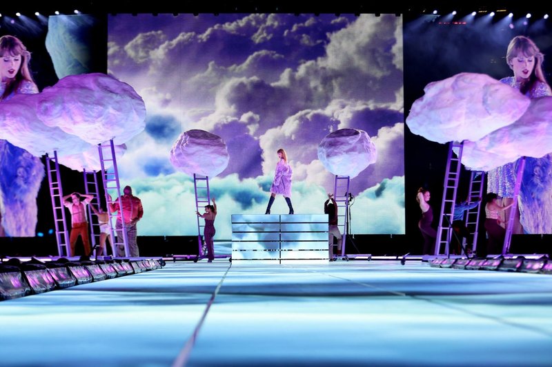 Taylor Swift — July 22 - Seattle, Washington — photo 33