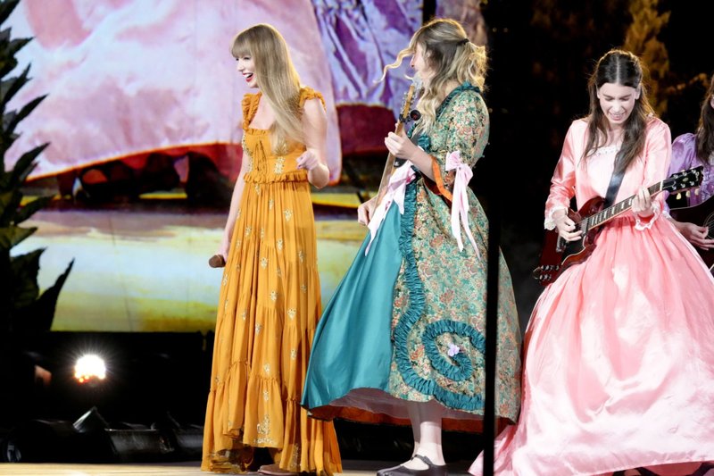 Taylor Swift — July 28 - Santa Clara, California — photo 6