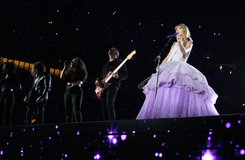 Taylor Swift — July 28 - Santa Clara, California — photo 31
