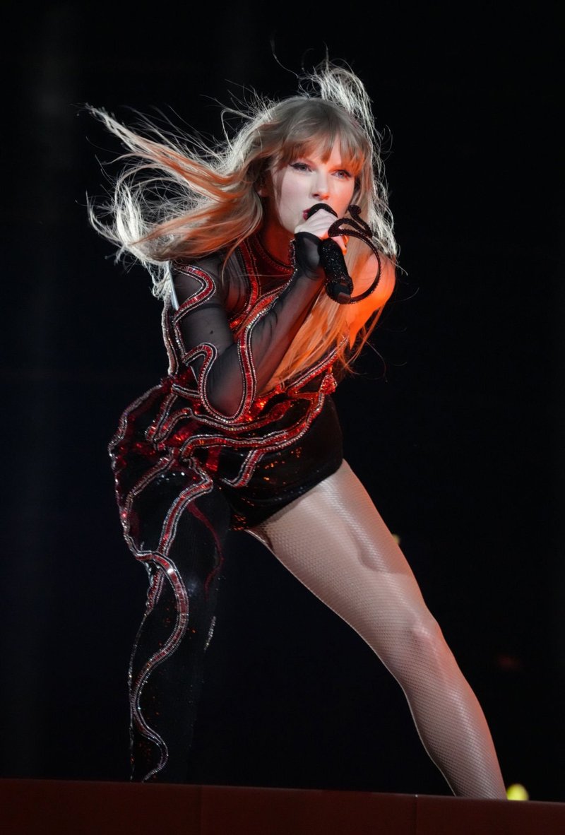 Taylor Swift — July 28 - Santa Clara, California — photo 45