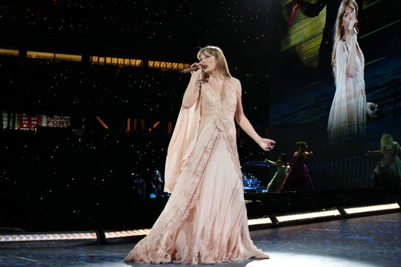 Taylor Swift — July 28 - Santa Clara, California — photo 65