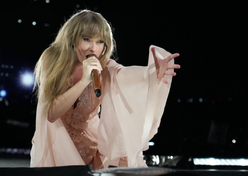 Taylor Swift — July 28 - Santa Clara, California — photo 68