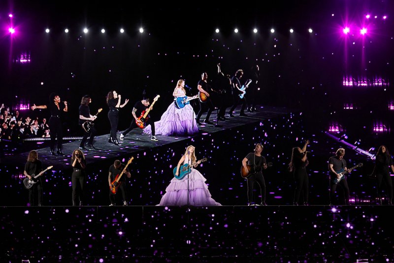 Taylor Swift — July 7 - Kansas City, Missouri — photo 16
