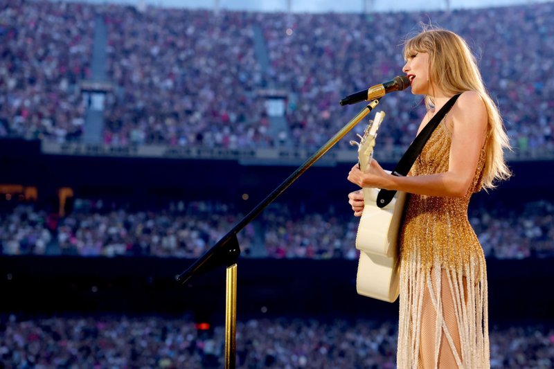 Taylor Swift — July 7 - Kansas City, Missouri — photo 38