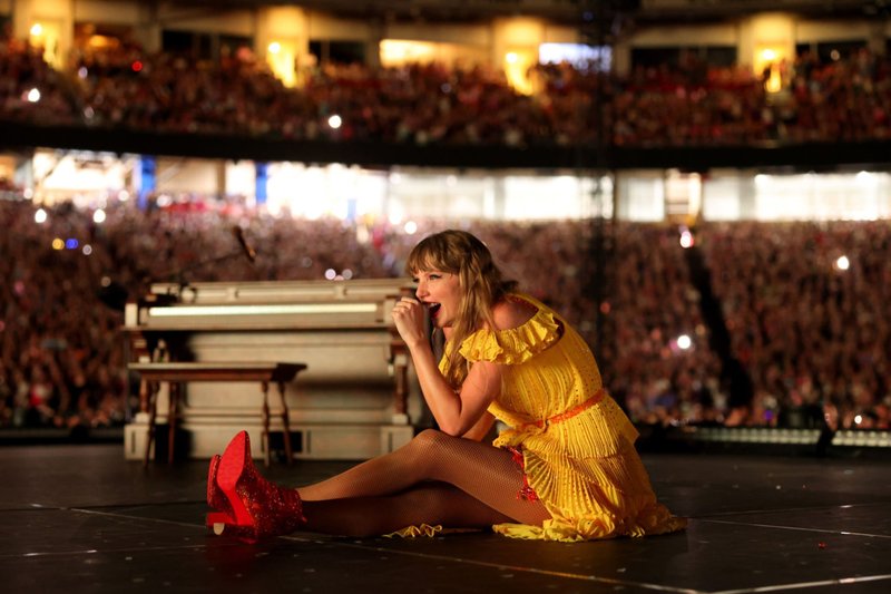 Taylor Swift — July 7 - Kansas City, Missouri — photo 67