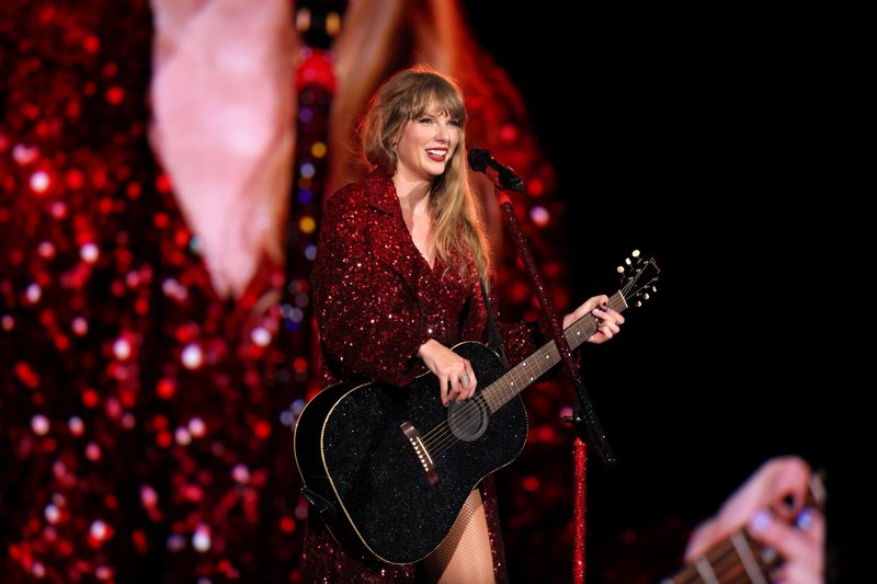 Taylor Swift — July 7 - Kansas City, Missouri — photo 72