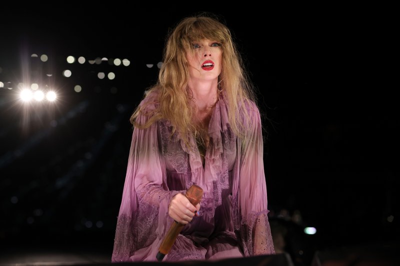 Taylor Swift — July 7 - Kansas City, Missouri — photo 78