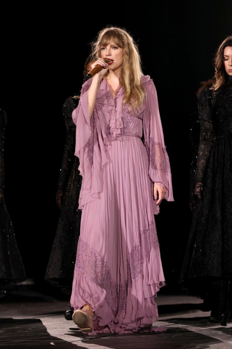 Taylor Swift — July 7 - Kansas City, Missouri — photo 89