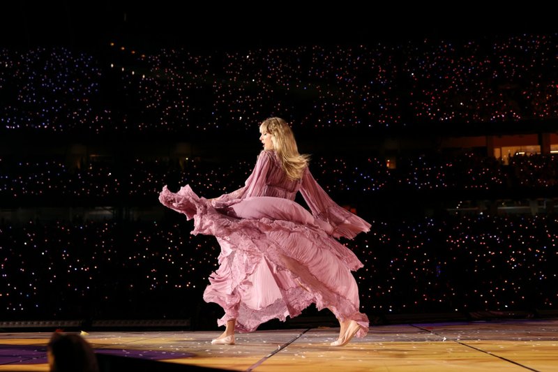 Taylor Swift — July 7 - Kansas City, Missouri — photo 90