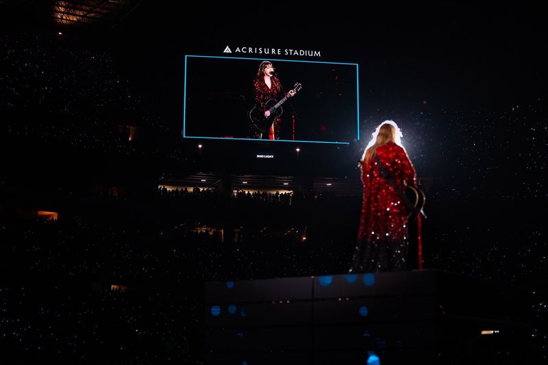 Taylor Swift — June 17 - Pittsburgh, Pennsylvania — photo 4