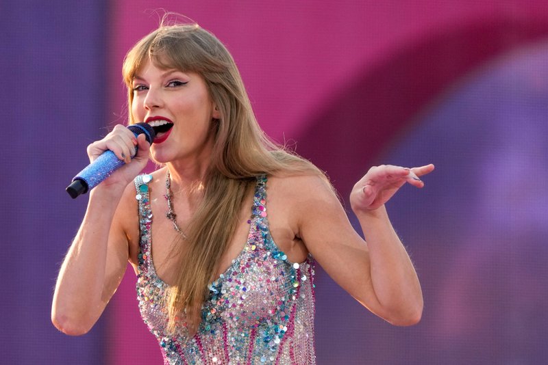 Taylor Swift — June 30 -  Cincinnati, Ohio — photo 6